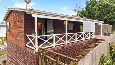 /international/nz/14a-penton-road-stanmore-bay-auckland-380120000472/