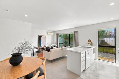 /international/nz/149-pages-road-wainoni-canterbury-380119872983/