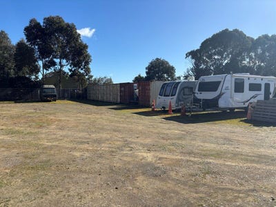 /international/nz/bruce-road-storage-50a-bruce-road-levin-manawatu-whanganui-380119874398/