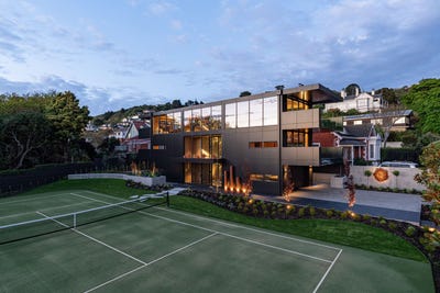 /international/nz/75-and-71-bedford-street-saint-clair-otago-380119877192/