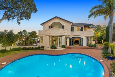 /international/nz/13-centennial-place-campbells-bay-auckland-380119857025/