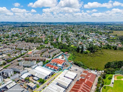 /international/nz/184a-186-mcleod-road-te-atatu-south-auckland-380119832605/
