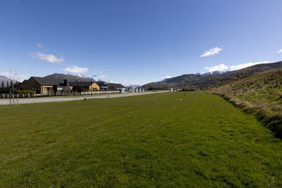 /international/nz/14-kahiwi-drive-lower-shotover-central-otago-lakes-district-380120078107/