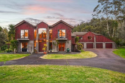 /international/nz/84-anzac-valley-road-waitakere-auckland-380119880193/