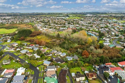 /international/nz/110-station-road-papatoetoe-auckland-380119863488/
