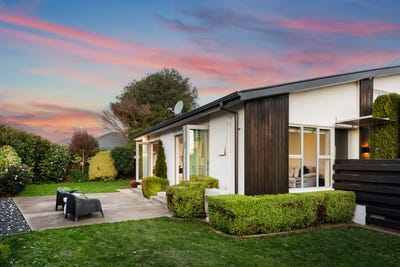 /international/nz/1-54-garreg-road-bryndwr-canterbury-380119879289/