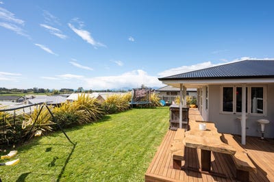 /international/nz/75-mapua-drive-mapua-nelson-bays-380120025923/