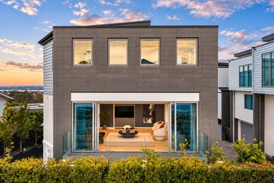 /international/nz/243d-st-johns-road-meadowbank-auckland-380119857451/