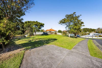 /international/nz/39-glenpark-avenue-frankleigh-park-taranaki-380119831490/