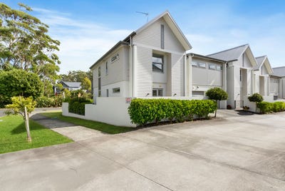 /international/nz/9a-blake-greens-silverdale-waikato-380119941799/