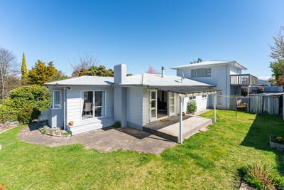 /international/nz/128-taharepa-road-tauhara-central-north-island-380120035980/