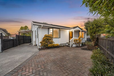 /international/nz/1-63a-colwill-road-massey-auckland-380119939589/