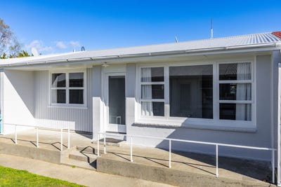/international/nz/5-8-purser-crescent-witherlea-marlborough-380119875826/