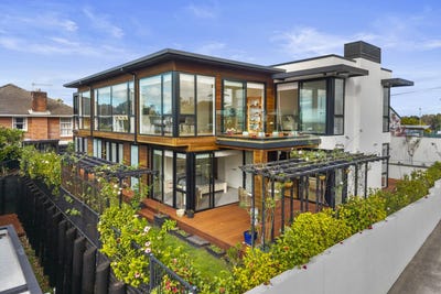 /international/nz/37-lake-pupuke-drive-takapuna-auckland-380119876830/
