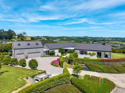 /international/nz/67-riordan-lane-whitford-auckland-380119854260/