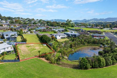 /international/nz/40-earlsway-warkworth-auckland-380119840611/