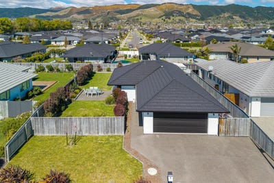 /international/nz/50-youngberry-drive-richmond-waikato-380120036098/