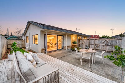 /international/nz/72a-wellington-street-howick-auckland-380119983929/