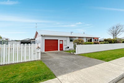 /international/nz/96-mackenzie-street-winton-southland-380120077943/