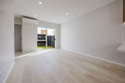 /international/nz/lot-1-233-great-south-road-manurewa-3-233-great-south-road-manurewa-auckland-380120025875/