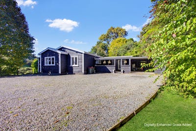 /international/nz/822-motukawa-road-inglewood-taranaki-380119851030/