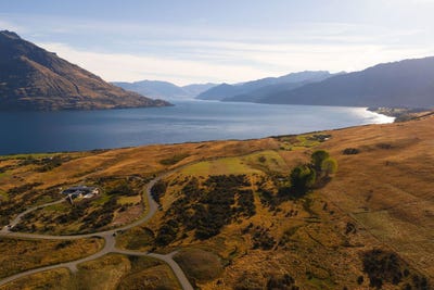 /international/nz/5-top-paddock-lane-jacks-point-central-otago-lakes-district-380119807386/