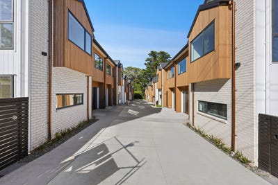 /international/nz/27-red-hill-road-red-hill-auckland-380119850618/