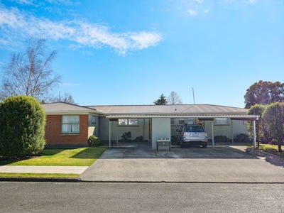 /international/nz/3-trent-place-fenton-park-bay-of-plenty-380119873441/
