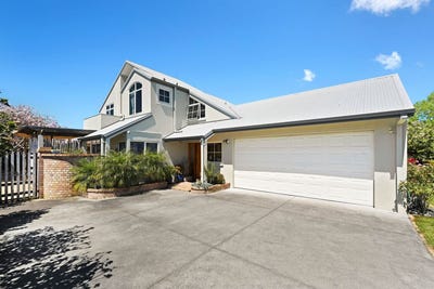 /international/nz/12-dover-road-saint-andrews-waikato-380119803159/