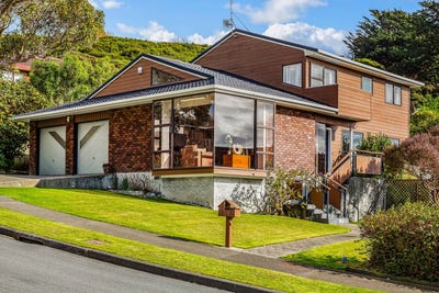 /international/nz/85-ayton-drive-whitby-wellington-380119940699/