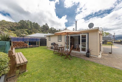 /international/nz/21a-korau-grove-stokes-valley-wellington-380119873980/
