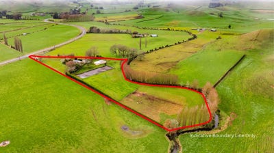 /international/nz/1156-east-road-stratford-taranaki-380119820312/