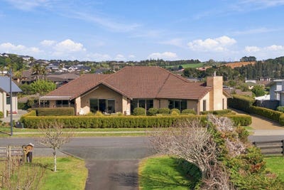 /international/nz/32-grace-james-road-pukekohe-auckland-380119941401/
