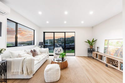 /international/nz/21-montrachet-lane-kumeu-auckland-380119940610/