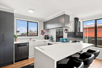 /international/nz/224-gordon-road-mosgiel-otago-380119937535/