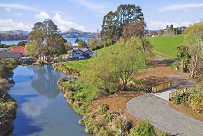 /international/nz/117-stevenson-avenue-sawyers-bay-otago-380119942297/