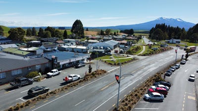 /international/nz/10-state-highway-1-waiouru-central-north-island-380119841417/
