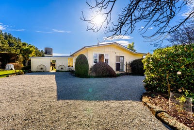 /international/nz/340-falvey-road-levels-canterbury-380120025960/