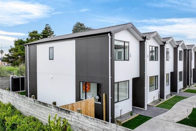 /international/nz/239-porchester-road-takanini-auckland-380119820520/