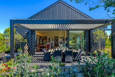 /international/nz/11-whatman-avenue-masterton-wairarapa-380120077193/