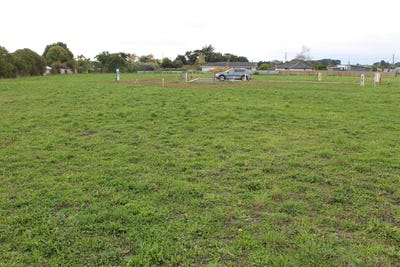 /international/nz/3-ranapiri-lane-otaki-wellington-380119839535/
