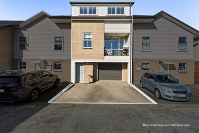 /international/nz/29-chiefs-court-hamilton-east-waikato-380119858482/