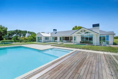 /international/nz/62-escott-road-dairy-flat-auckland-380119828626/
