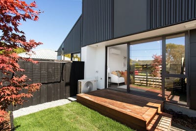 /international/nz/1-15-silvester-street-woolston-canterbury-380119845857/