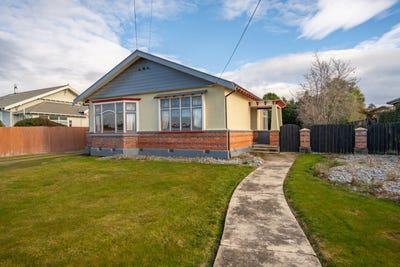 /international/nz/14-herbert-street-waimate-canterbury-380119874583/