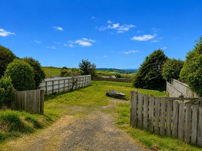 /international/nz/12-hill-street-kaka-point-otago-380119881186/