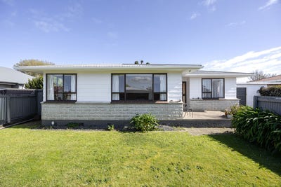 /international/nz/2a-read-crescent-clive-hawkes-bay-380120145828/