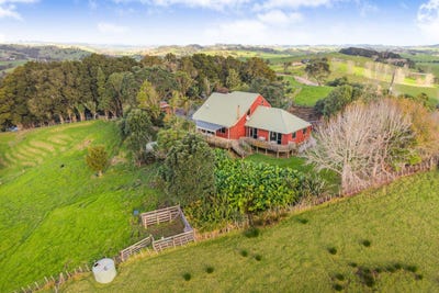/international/nz/245-hayward-road-maungakaramea-northland-380119863944/