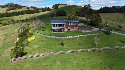 /international/nz/123-whakapirau-road-wellsford-auckland-380119850385/
