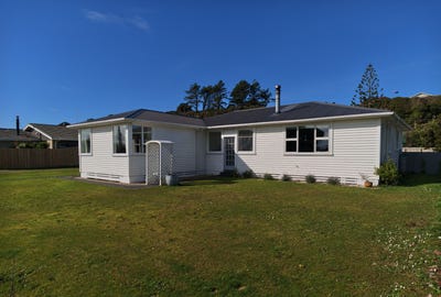 /international/nz/230-sewell-street-hokitika-west-coast-380119882101/